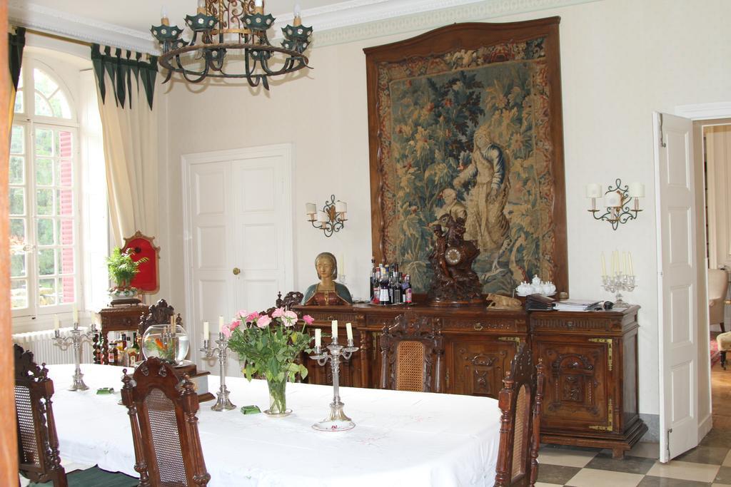 Chateau Du Breuil Acomodação com café da manhã Gevrolles Exterior foto
